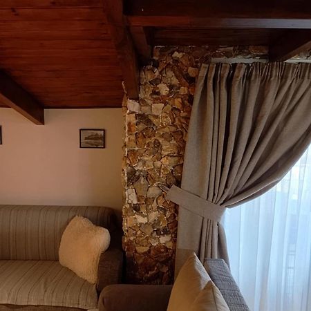The View Attic Apartment Янина Екстериор снимка