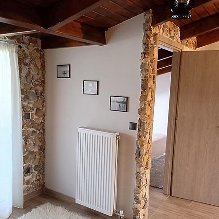 The View Attic Apartment Янина Екстериор снимка