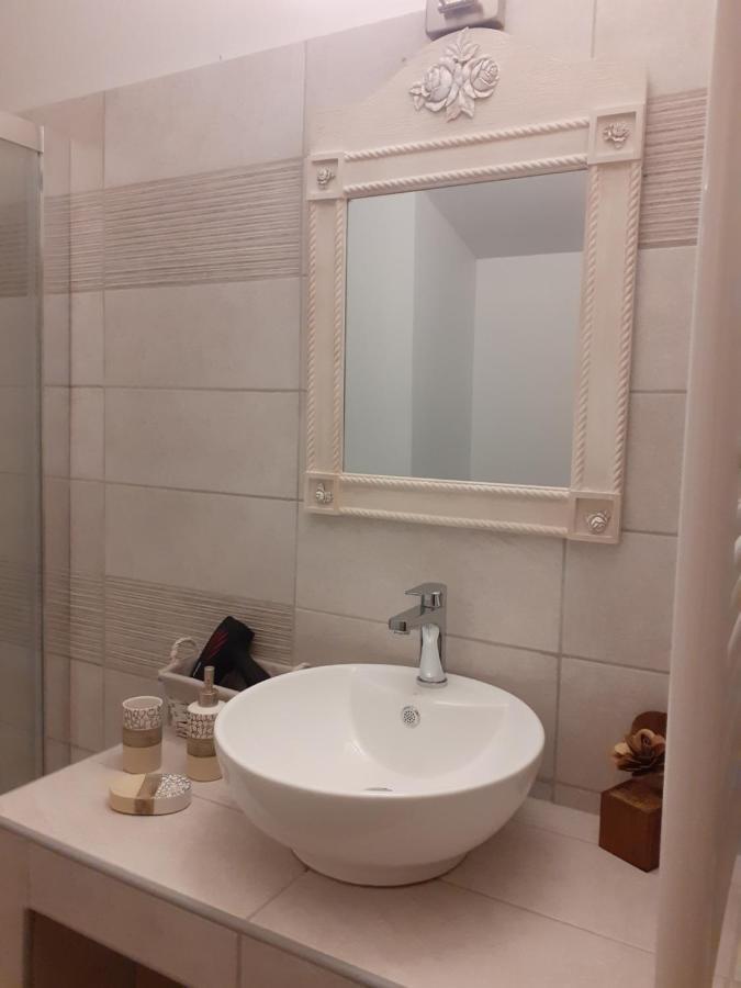 The View Attic Apartment Янина Екстериор снимка