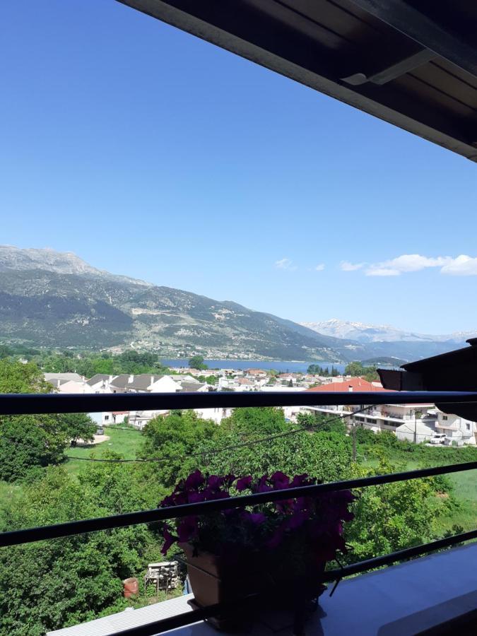 The View Attic Apartment Янина Екстериор снимка