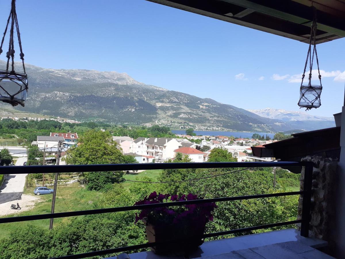The View Attic Apartment Янина Екстериор снимка
