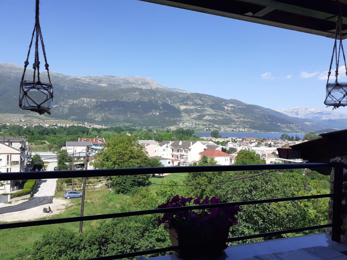 The View Attic Apartment Янина Екстериор снимка